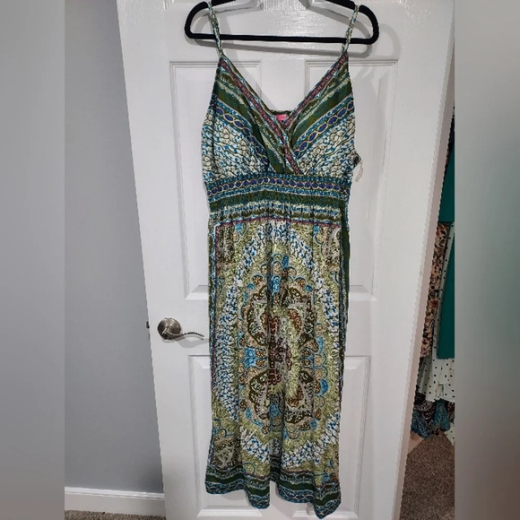SHE'S COOL Green, Blue & Purple Spaghetti Strap Maxi Boho Dress in Size 3X - Picture 1 of 11
